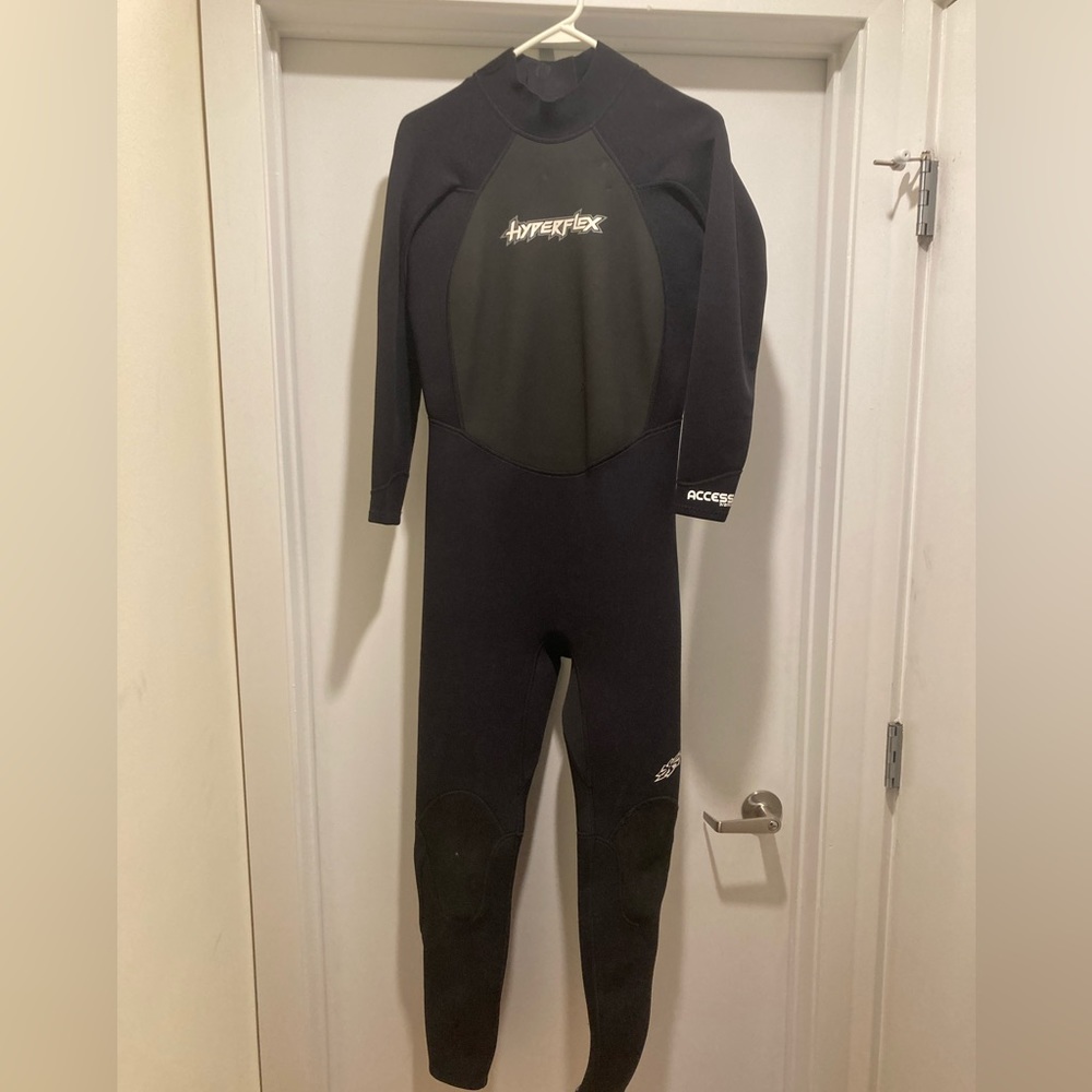 Hyper Flex 3:2 Wetsuit Size M - image 1
